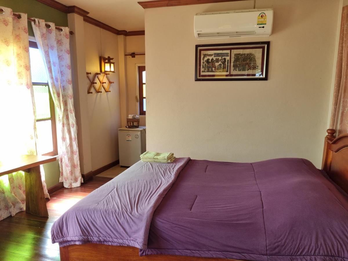 Hello Sichang Bungalow Ko Si Chang Bagian luar foto
