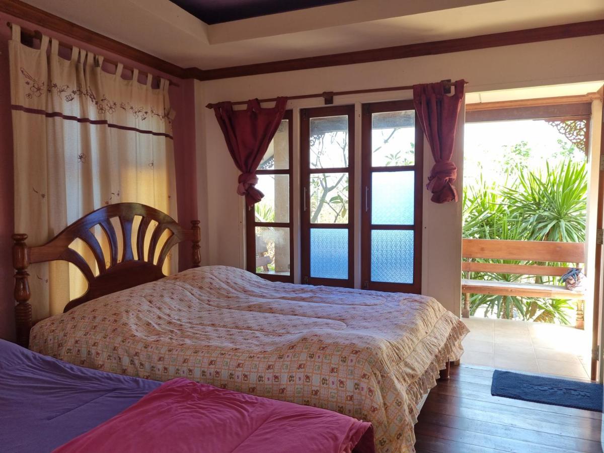 Hello Sichang Bungalow Ko Si Chang Bagian luar foto
